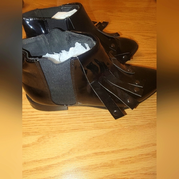 Asos - Picture 2 of 4